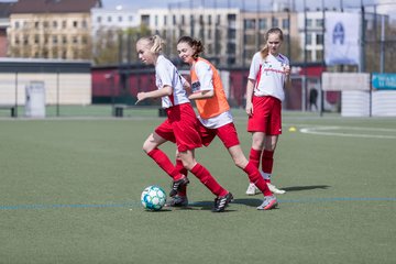 Bild 49 - wBJ St. Pauli - Walddoerfer : Ergebnis: 1:11